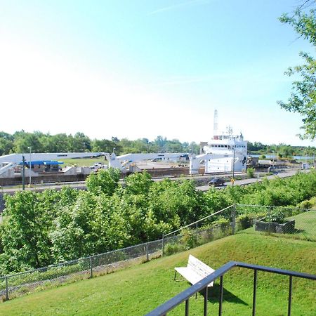 The Inn At Lock Seven Thorold Экстерьер фото