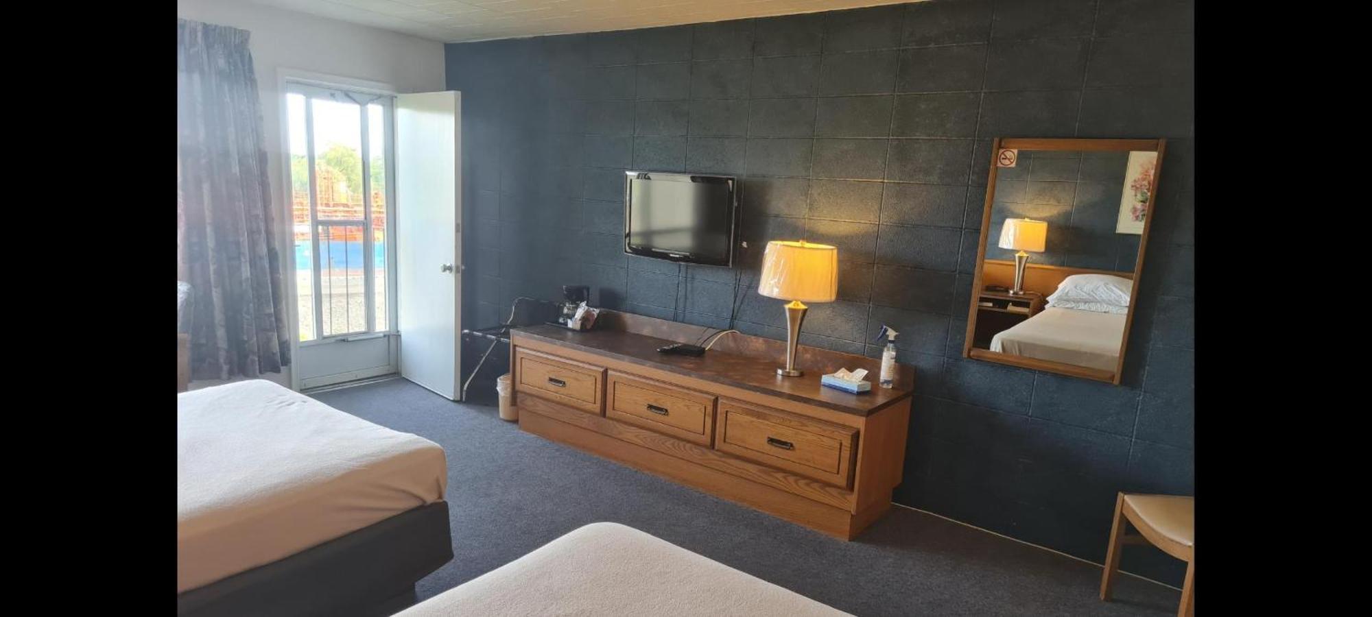 The Inn At Lock Seven Thorold Экстерьер фото