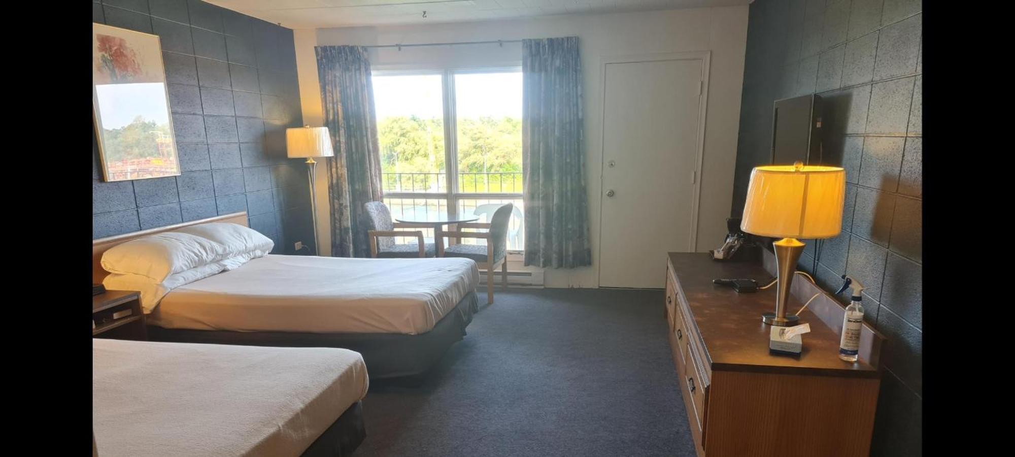 The Inn At Lock Seven Thorold Экстерьер фото