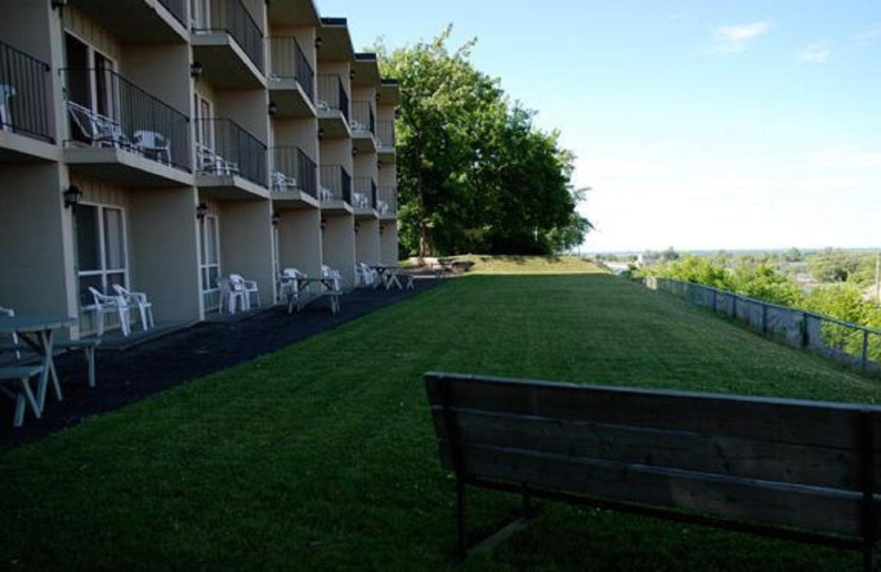 The Inn At Lock Seven Thorold Экстерьер фото