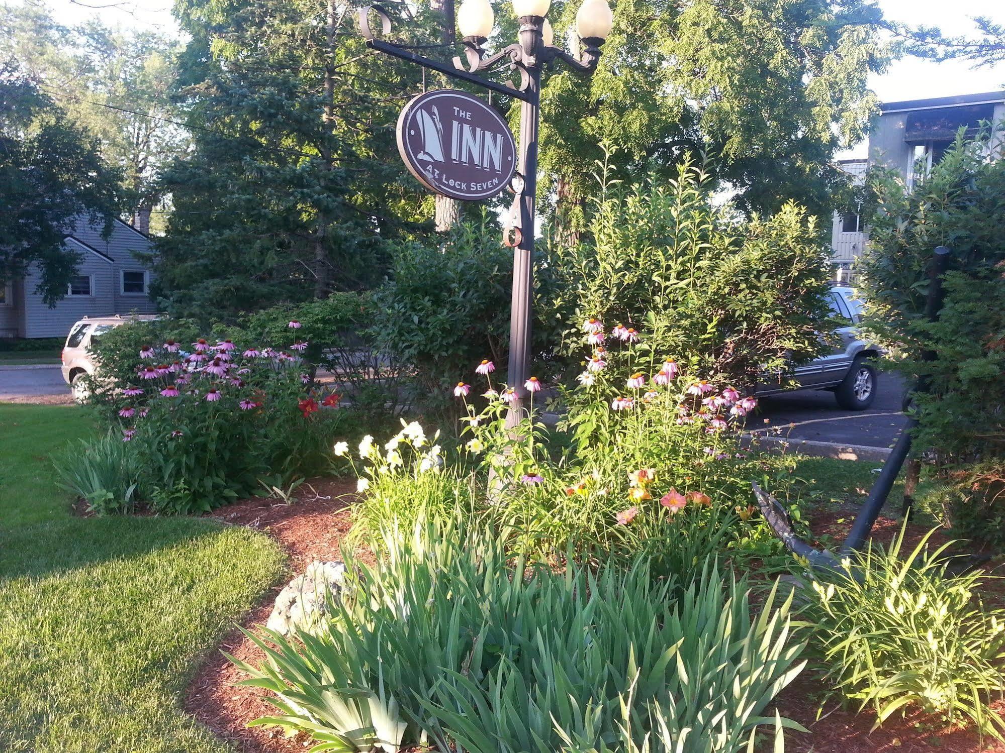 The Inn At Lock Seven Thorold Экстерьер фото